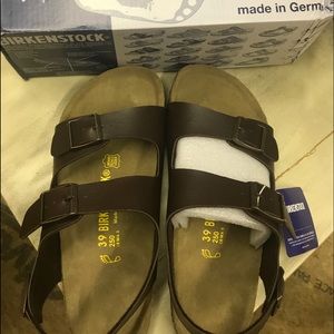 Brand new 39 Birkenstocks in box never worn!